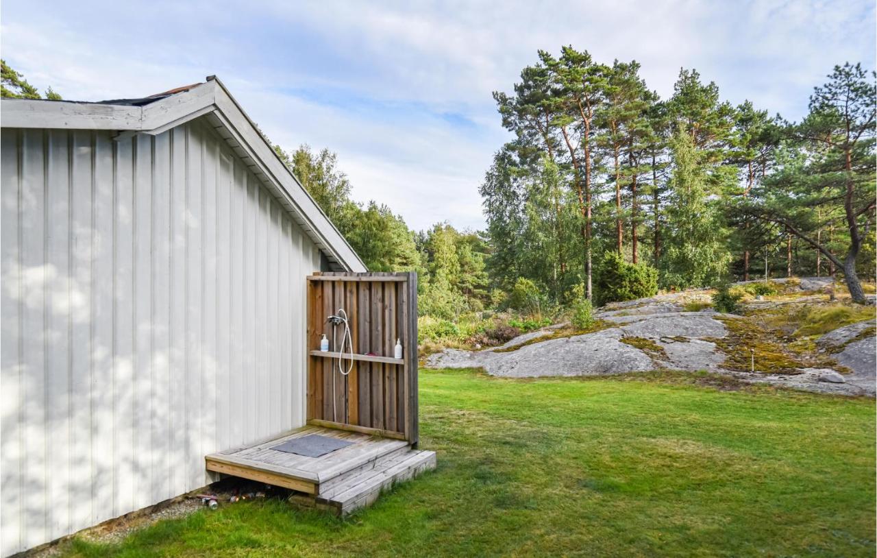 Cozy Home In Strmstad With Wifi Stromstad Exterior photo